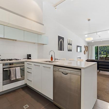 Stylish Haven Luxury Interiors In Prime Location Daire Queenstown Dış mekan fotoğraf