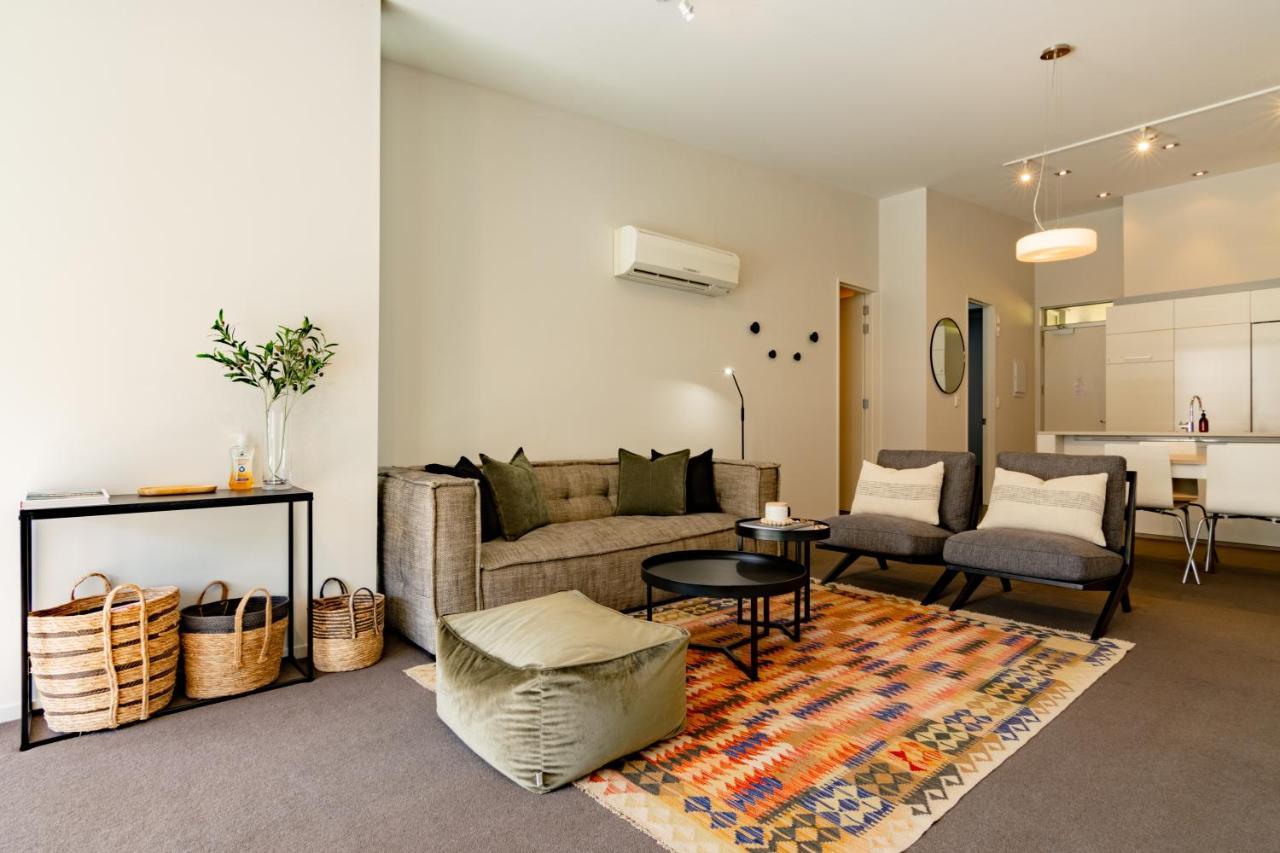 Stylish Haven Luxury Interiors In Prime Location Daire Queenstown Dış mekan fotoğraf