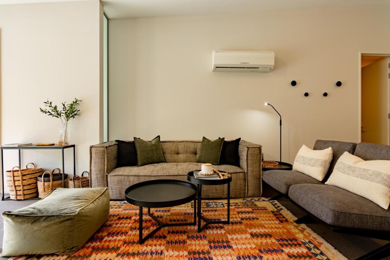Stylish Haven Luxury Interiors In Prime Location Daire Queenstown Dış mekan fotoğraf