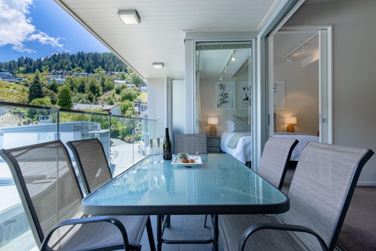Stylish Haven Luxury Interiors In Prime Location Daire Queenstown Dış mekan fotoğraf